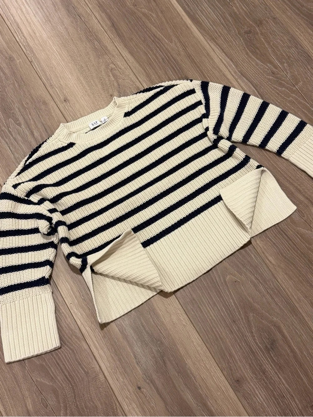 GAPkids Striped Crewneck Sweater, Size M(8) in Cream/Black